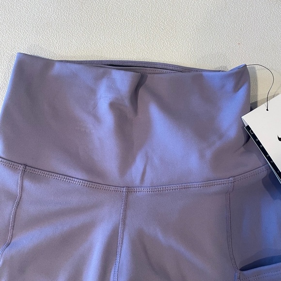 Nike One Dri-Fit Purple High Rise 8” Length Athletic Biker Shorts Sz XS NWT - Picture 3 of 7